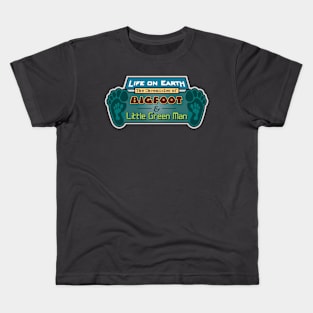 The Chronicles of Bigfoot & Little Green Man Kids T-Shirt